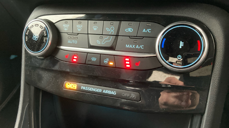 Ford Puma 1.0 EcoBoost Hybrid mHEV Vivid Ruby Edition 5dr Petrol Hatchback